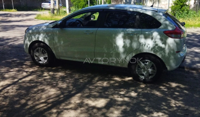 ВАЗ (Lada) XRAY 2017 года