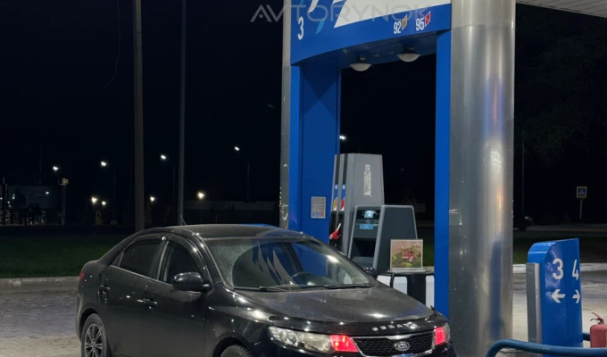 Kia Cerato 2011 года