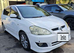Toyota Ipsum 2004 года