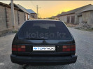 Volkswagen Passat 1993 года