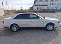 Audi 100 1994 года