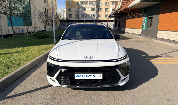 Hyundai Sonata 2023 года
