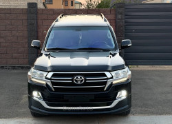 Toyota Land Cruiser 2016 года