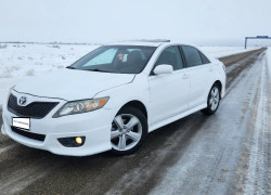 Toyota Camry 2011 года