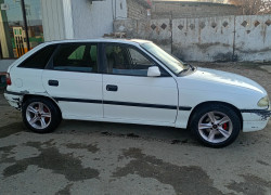 Opel Astra 1992 года