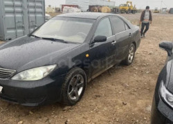 Toyota Camry 2005 года