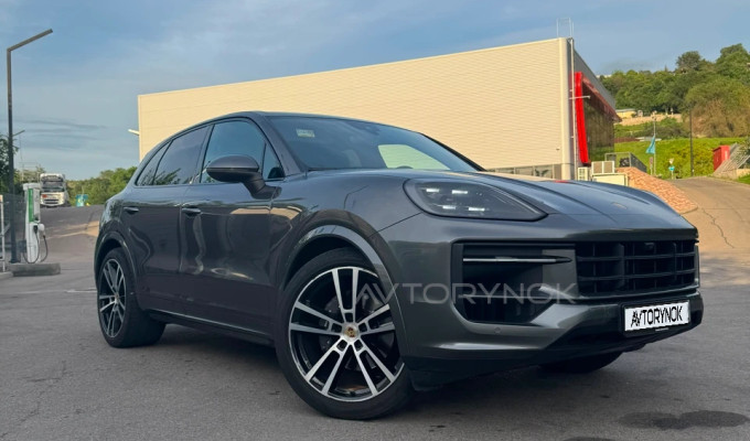 Porsche Cayenne 2023 года