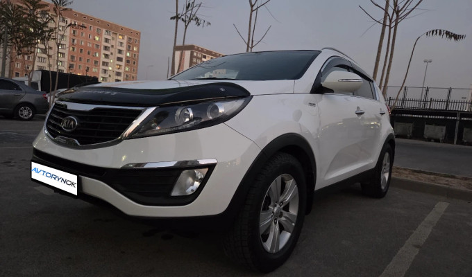 Kia Sportage 2012 года