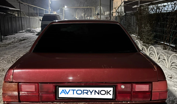 Audi 100 1990 года