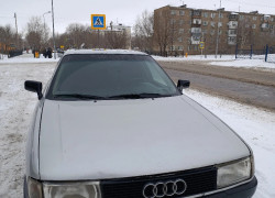 Audi 80 1990 года