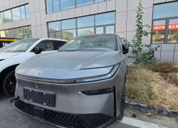 Toyota bZ3X 2025 года