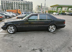 Mercedes-Benz S-Класс 1995 года