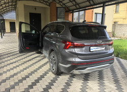 Hyundai Santa Fe 2023 года