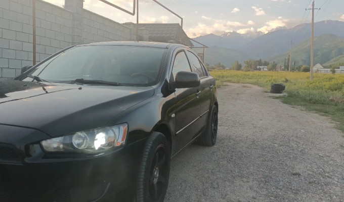 Mitsubishi Lancer 2008 года