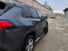 Toyota RAV4 2021 года