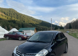 Nissan Tiida 2007 года