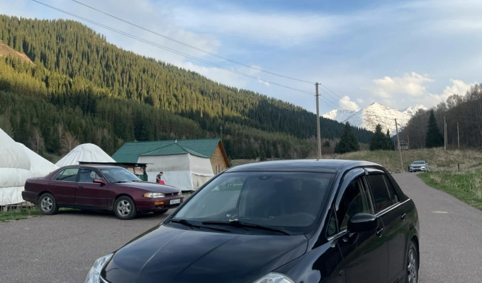 Nissan Tiida 2007 года