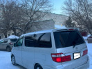 Toyota Alphard 2004 года