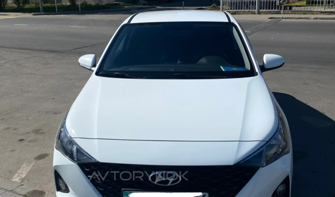 Hyundai Accent 2021 года