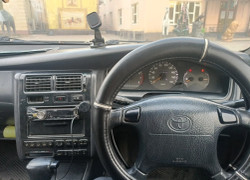 Toyota Corona 1994 года