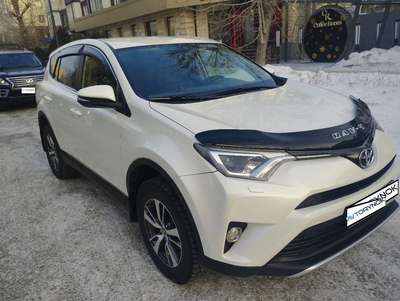 Toyota RAV4, 2016