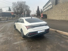 Hyundai Elantra 2023 года