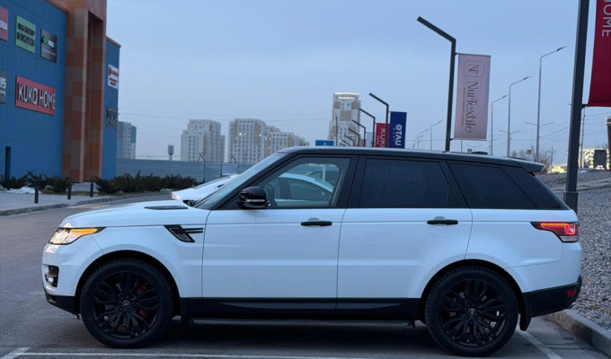 Land Rover Range Rover Sport 2013 года