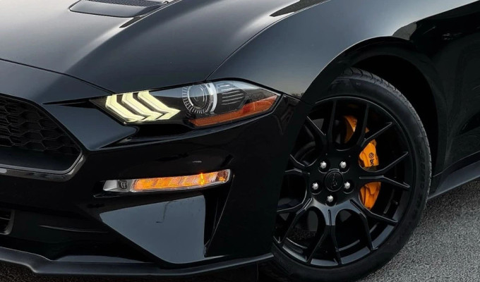 Ford Mustang 2019 года