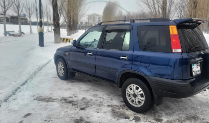Honda CR-V 1995 года