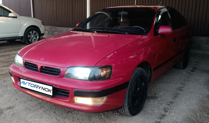 Toyota Carina E 1996 года