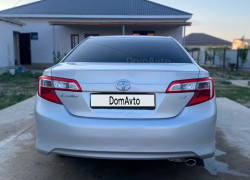 Toyota Camry 2012 года