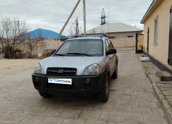 Hyundai Tucson 2005 года