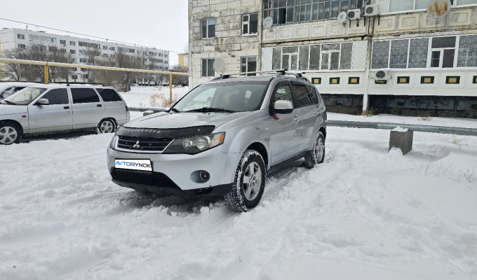 Mitsubishi Outlander 2007 года