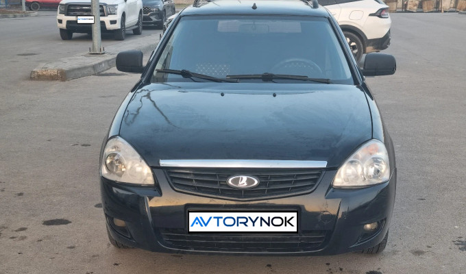 ВАЗ (Lada) Priora 2013 года