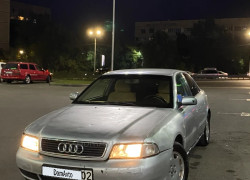 Audi A4 1996 года