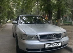 Audi A4 1996 года