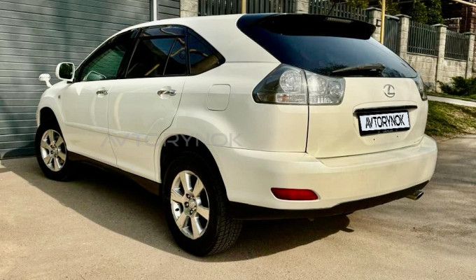 Toyota Harrier 2004 года