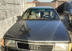 Audi 100 1987 года