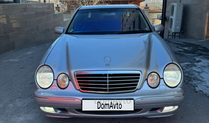 Mercedes-Benz E-Класс 1999 года