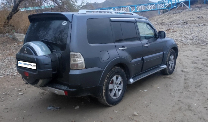 Mitsubishi Pajero 2007 года