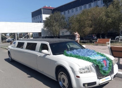 Chrysler 300C 2005 года