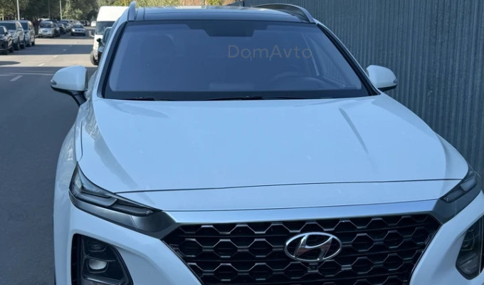 Hyundai Santa Fe 2020 года