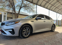 Kia Optima 2019 года