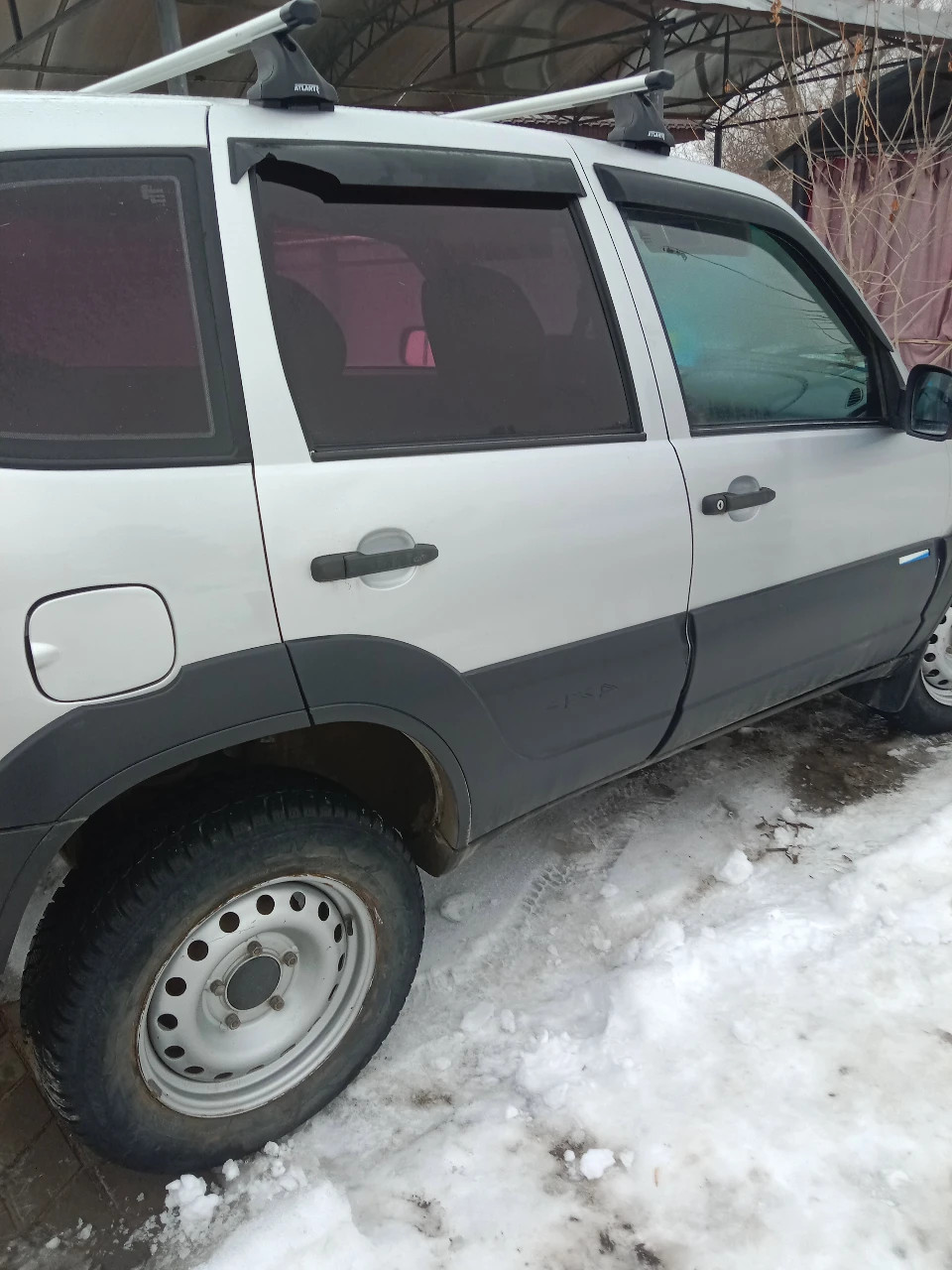 Chevrolet Niva, 2012
