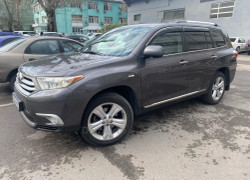 Toyota Highlander 2010 года