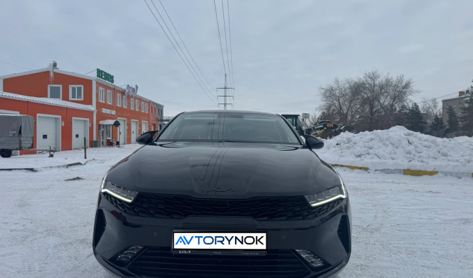 Kia K5 2025 года