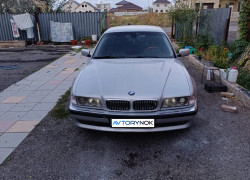BMW 7 серия 1995 года
