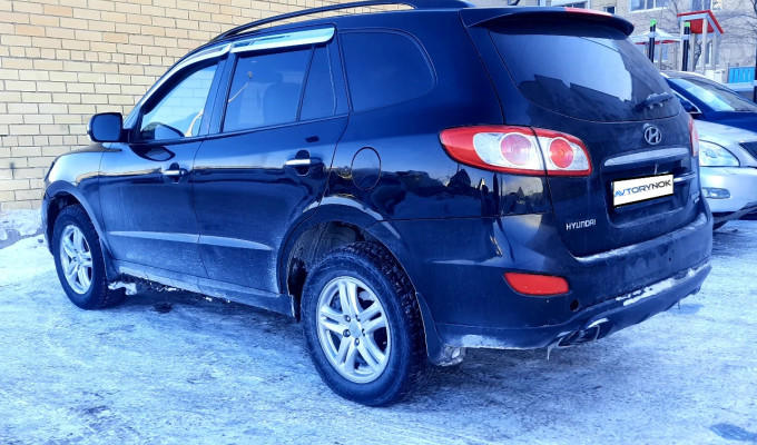 Hyundai Santa Fe 2011 года
