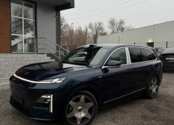 Deepal S09 2025 года