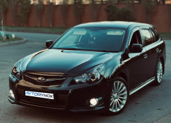 Subaru Legacy 2011 года